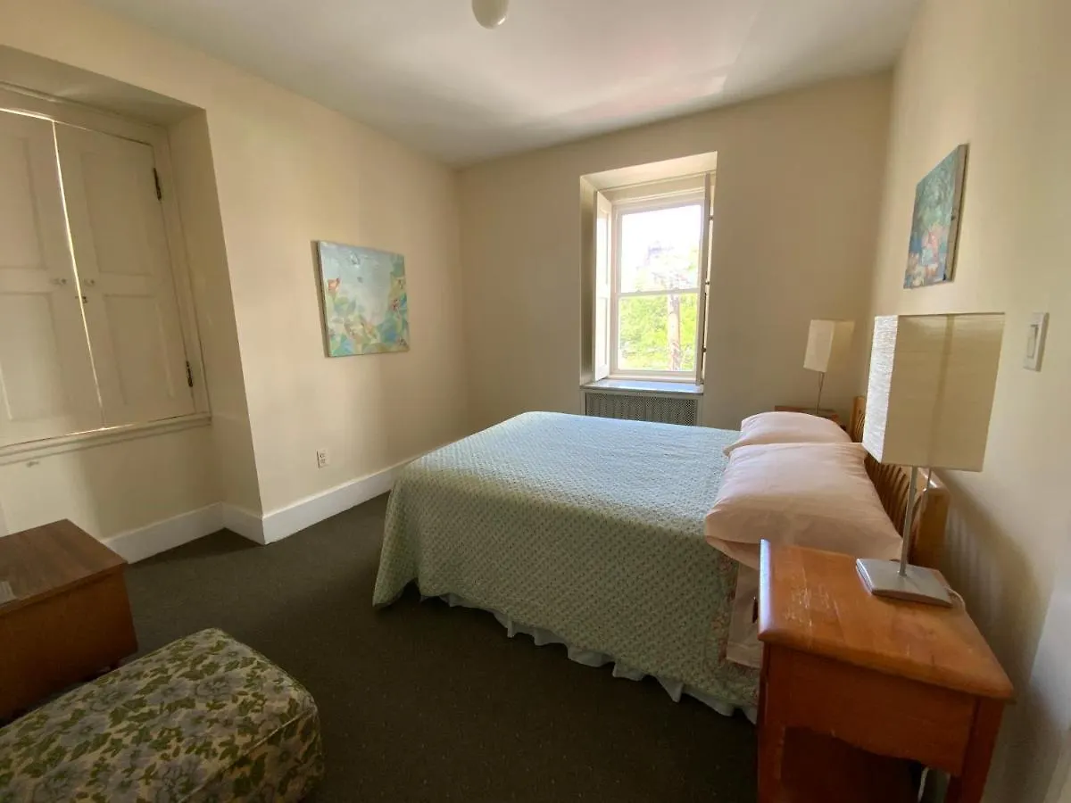 Bed & Breakfast Fort Pl B&B And Gallery New York
