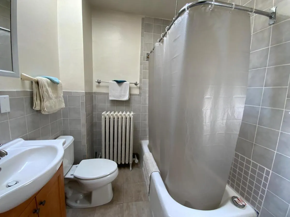 Bed & Breakfast Fort Pl B&B And Gallery New York